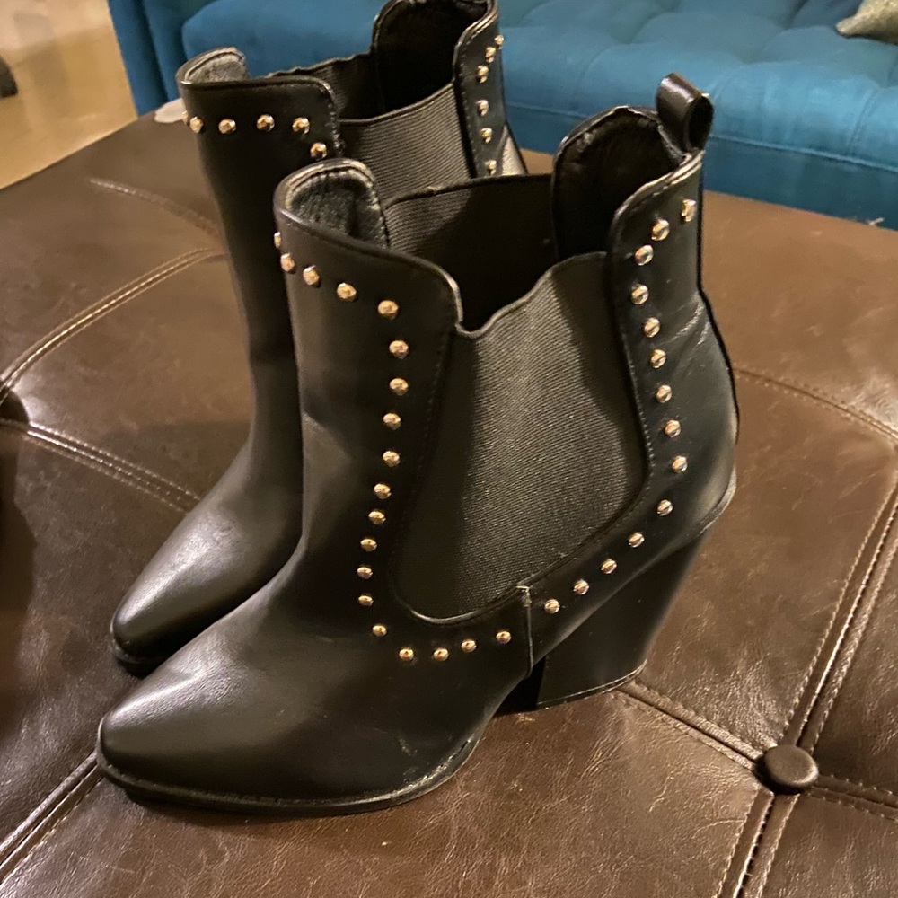 Express boot NWOT - Picture 3 of 4